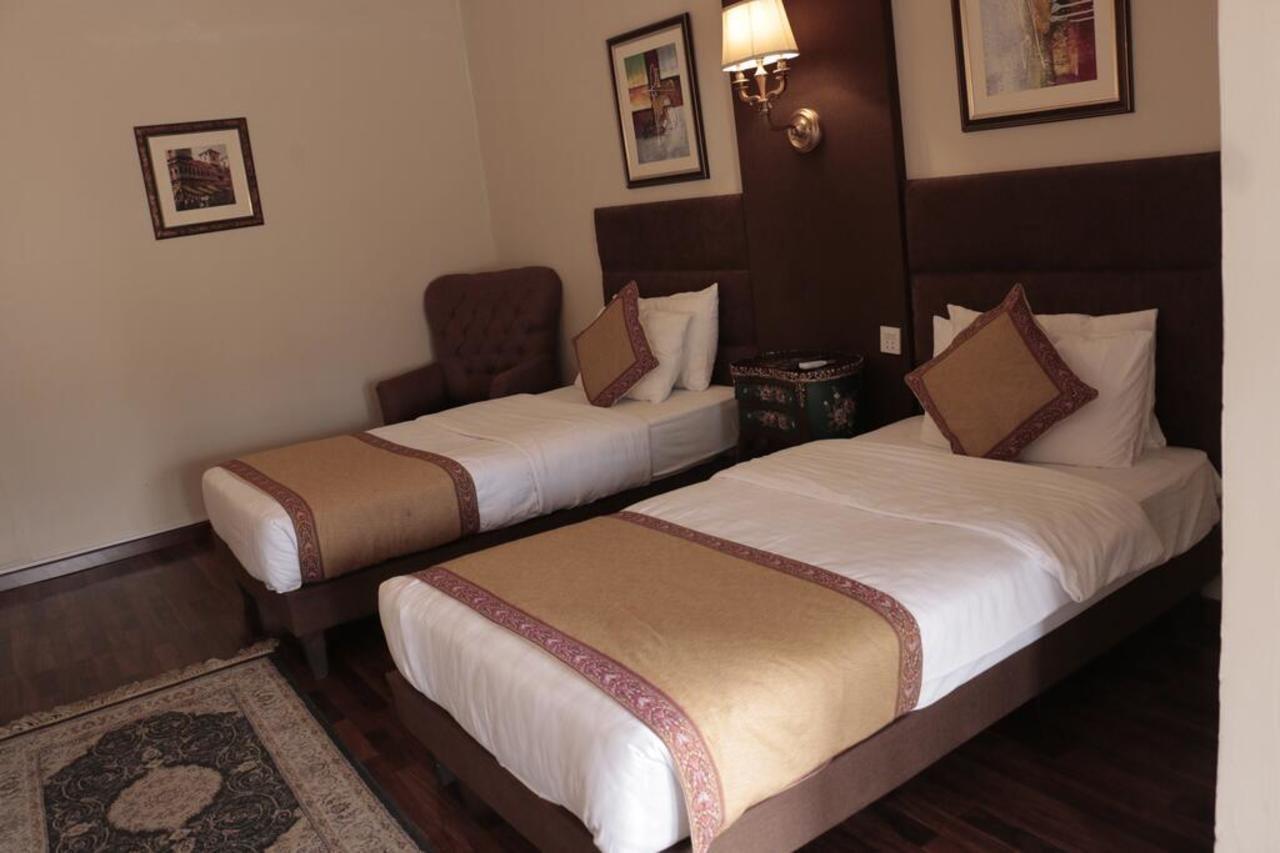 Ambassador Suites & Hotel Ісламабад Екстер'єр фото